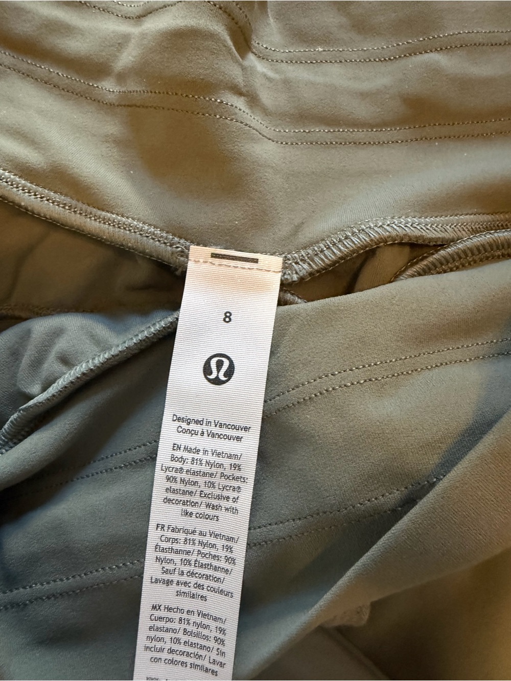 Lululemon Groove Low-Rise Relaxed Cinch Pant Jogger Pants in Sage Green Sz 8 reg - Picture 4 of 4